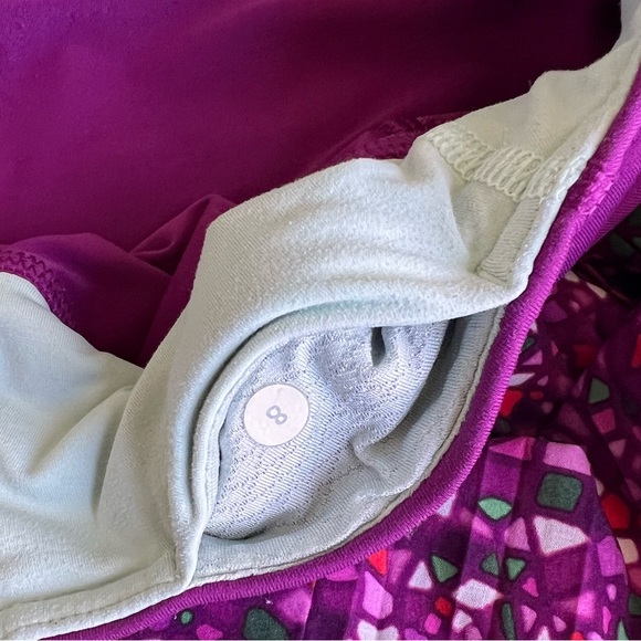 Lululemon Time To Shine Skirt in Paradise Camo Multi / Regal Plum 8 - Picture 11 of 11